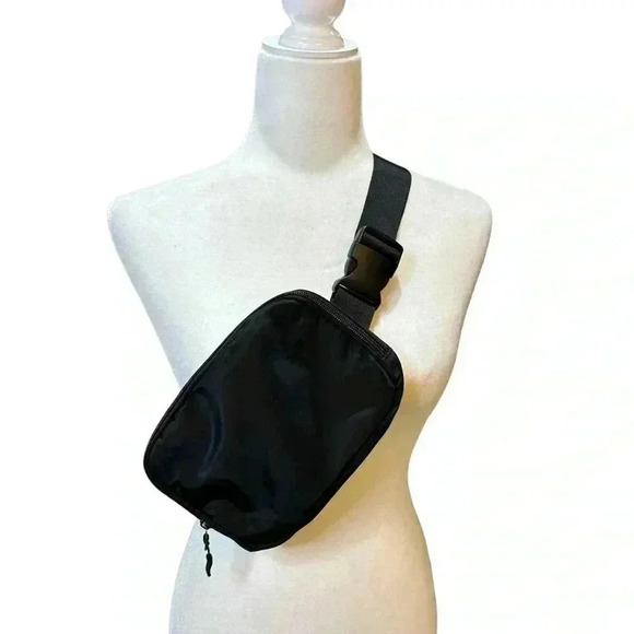 Travel Handbags - Black Belt Bag Travel Bag 9”W x 6”H